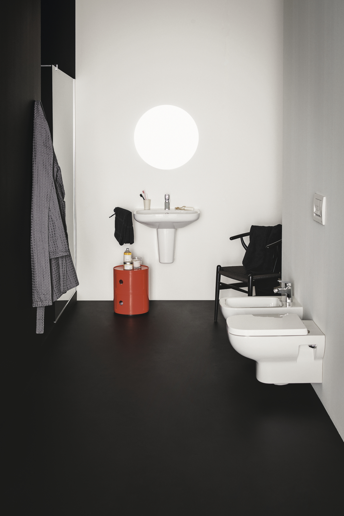 THE MODERN APARTMENT BATHROOOM